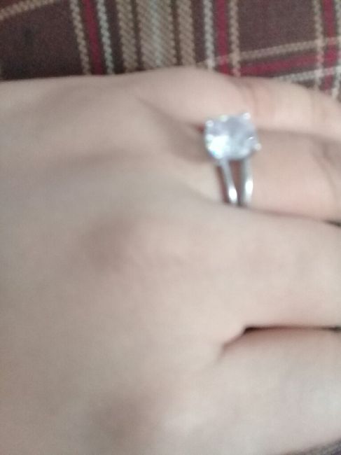 ¡Comparte una foto de tu anillo de compromiso! 😍💍 32