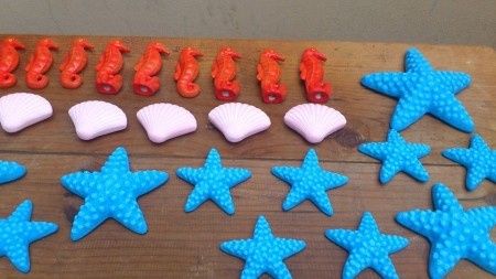 Conchitas de yeso pintadas
