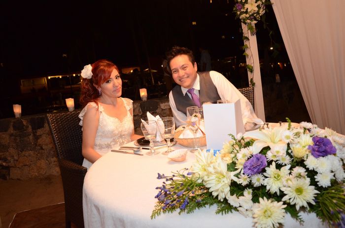 Los novios ya sentados