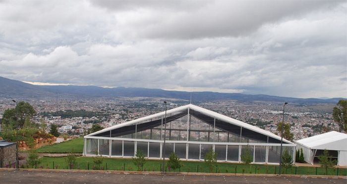 Por fin, iglesias y salón! - 2