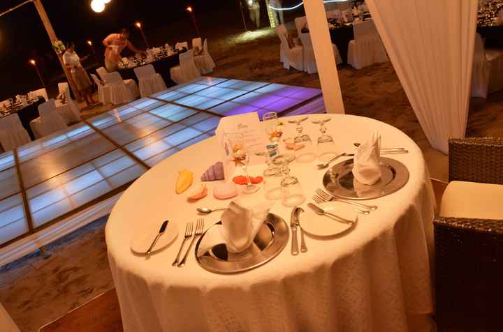 Mesa de los novios