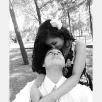 Sólo puedes escoger 1...¿Fotos profesionales o Dj? - 1