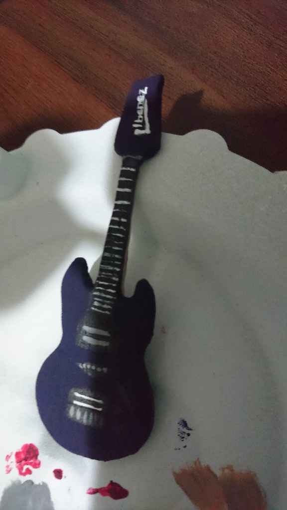 Guitarra Proceso Pintura