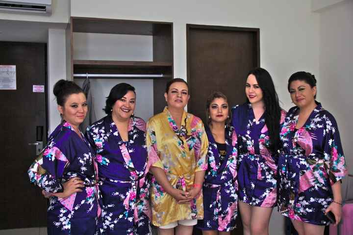 Las damas