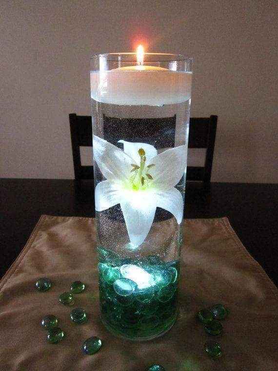 Arreglos de mesa con agua y velas - 5