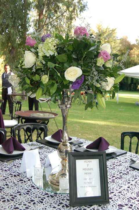 Arreglos de mesa con flores naturales - 12
