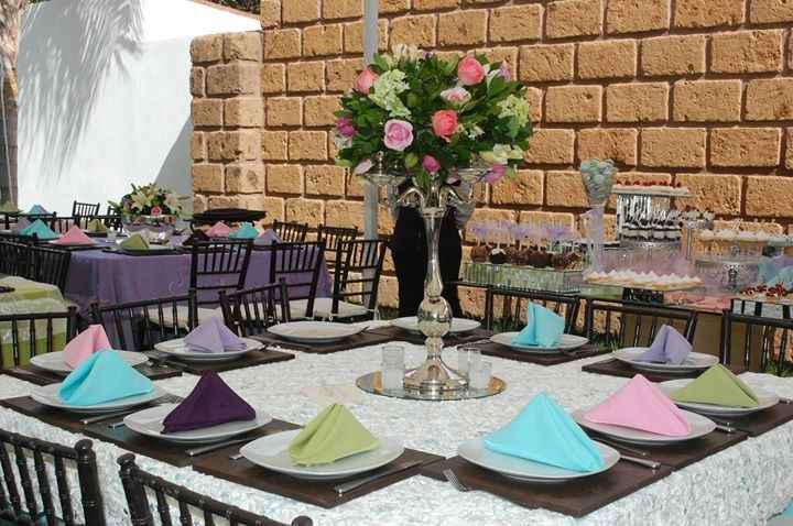 Arreglos de mesa con flores naturales - 13