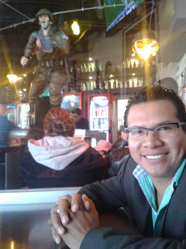 Mi aniversario con mi prometido - 8