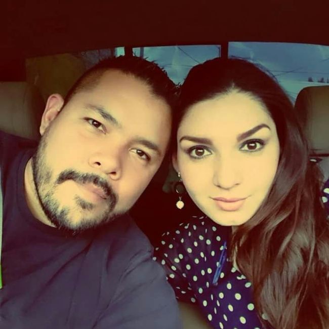 CON MI BEBE HERMOSO EL HOMBRE DE MI VIDA.