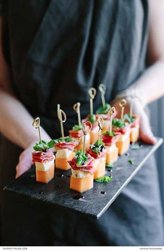 Canapés de bienvenida