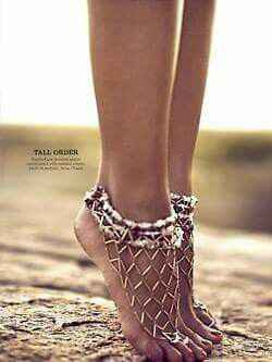 Sandalias-pulseras para bodas en playa.. - 4