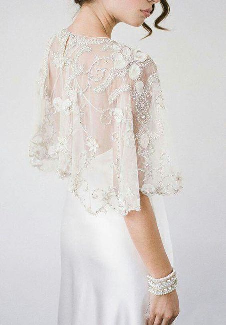 Ideas para vestidos con escote para la Iglesia - 3