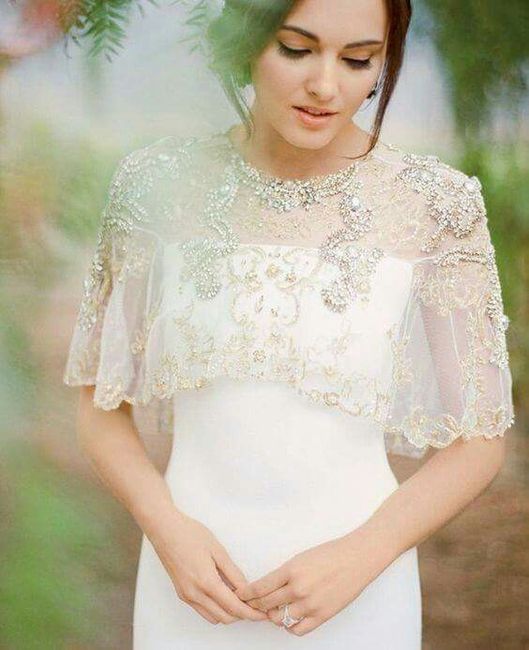 Ideas para vestidos con escote para la Iglesia - 10