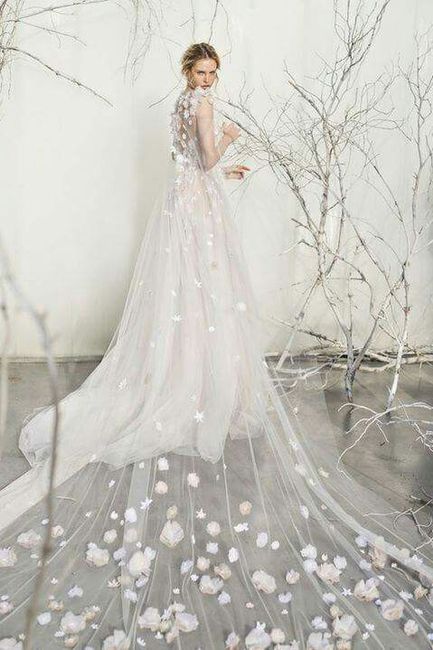  Vestidos con aplicaciones - 9