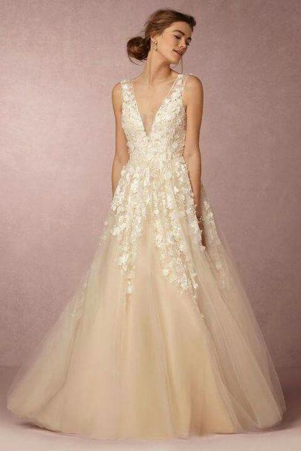  Vestidos con aplicaciones - 17