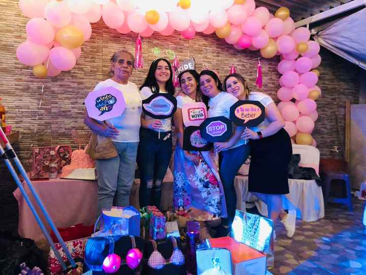 Despedida de soltera - 1