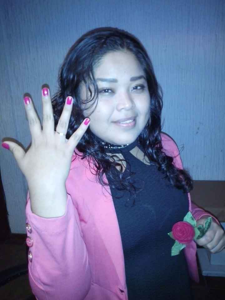  Presumiendo mi anillo