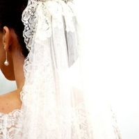 2.- Mantilla sencilla con cabello recogido