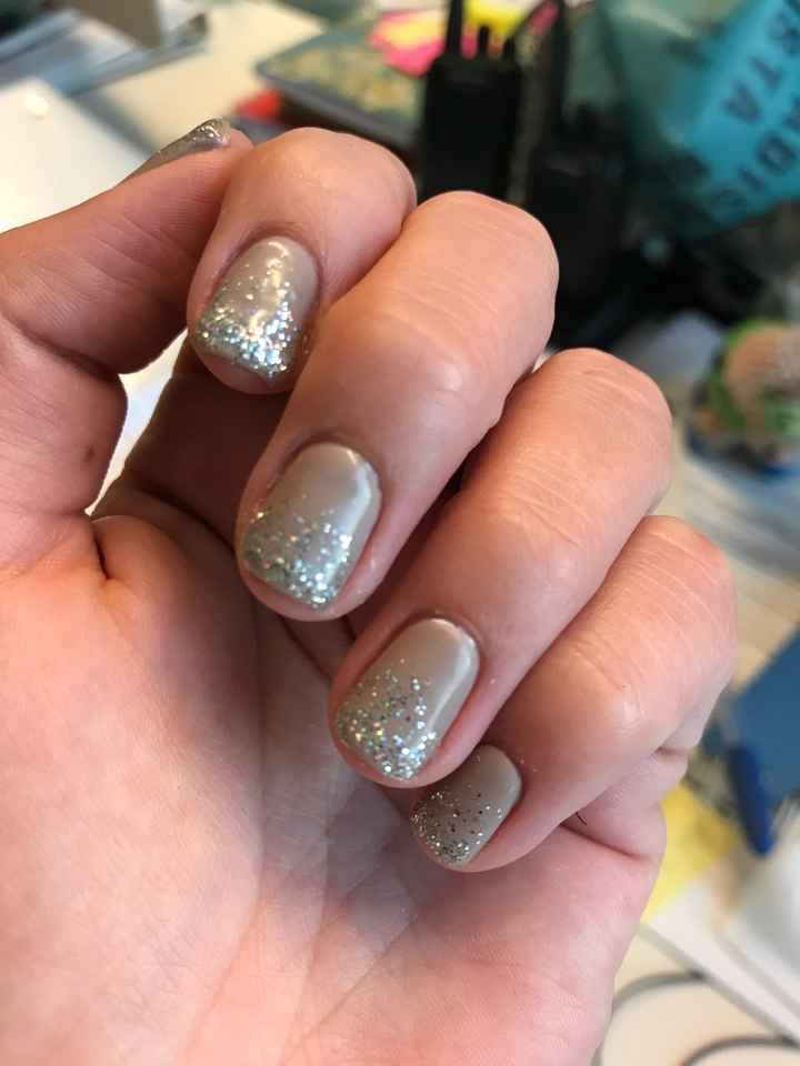 a 3 días del Día b - 1