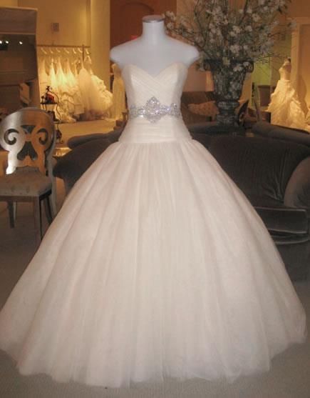 me gudta este vestido de novia