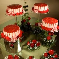 Pastel decoración rojo 