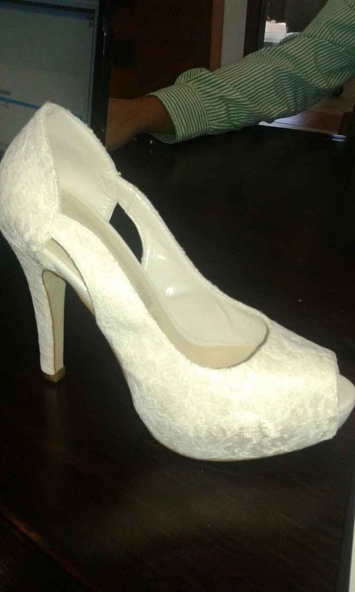 zapatillas de encaje 