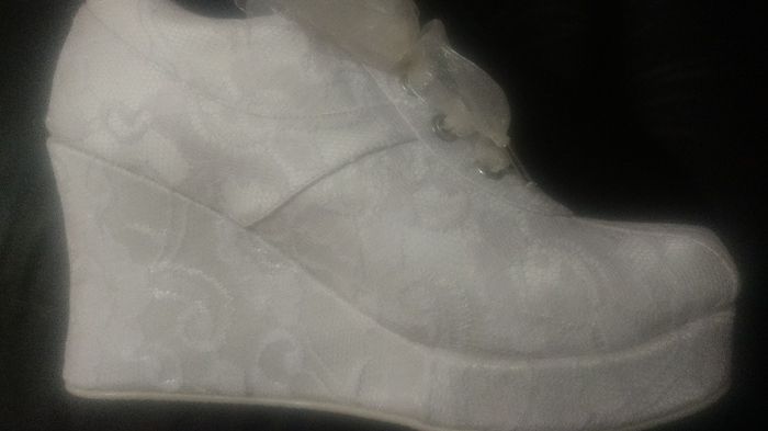 Mañana me caso y ya tengo tenis !!!! 👰🏻👟 - 1