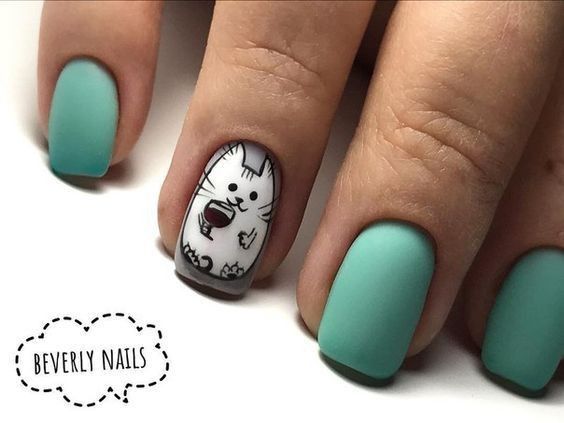 Algo Azul: Uñas 5