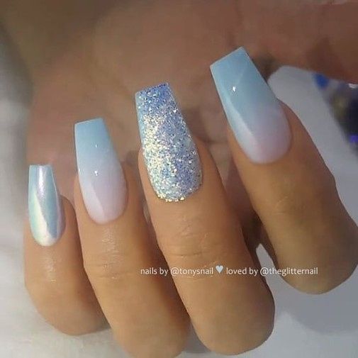Algo Azul: Uñas 14