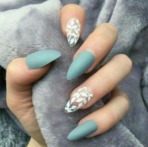 Algo Azul: Uñas 16