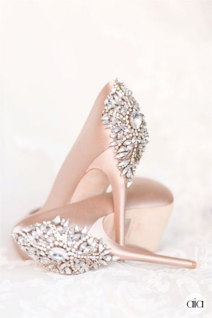 Comparte tus zapatos - 1