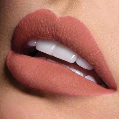 Comparte tu maquillaje de labios 8