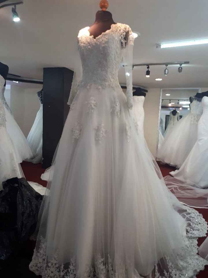 Vestidos con manga larga - 1