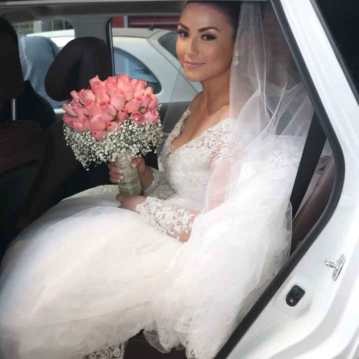 ¿Flores grandes o pequeñas? ¡Hablamos de tu ramo! - 1