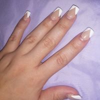 Si te casaras hoy...¿De qué color sería tu manicura? - 1