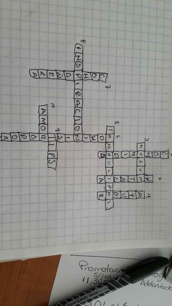 Juega al crucigrama y descubre el misterio! - 1
