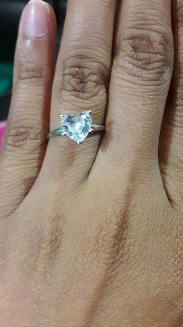 Anillo de compromiso con zirconia? - 1