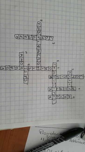 Juega al crucigrama y descubre el misterio! - 1