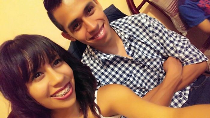 Hoy cumplimos 2 meses de comprometidos - 1