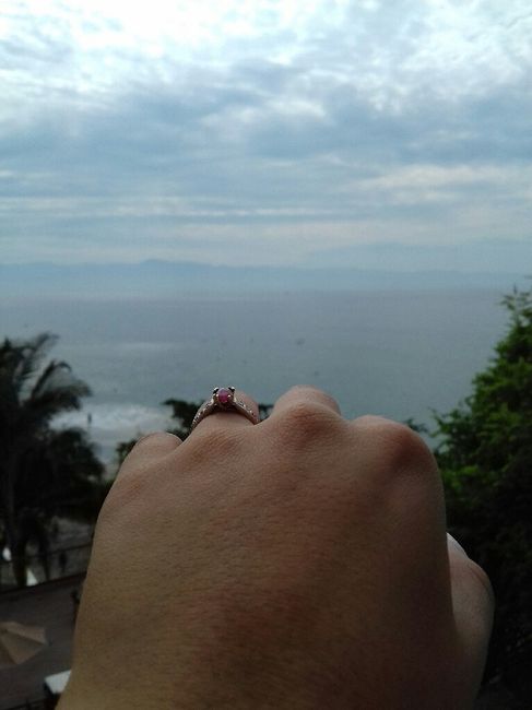 ¿Ya presumiste tu anillo de compromiso? - 1