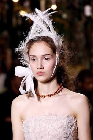 Yo nunca nunca usaría este tocado 2