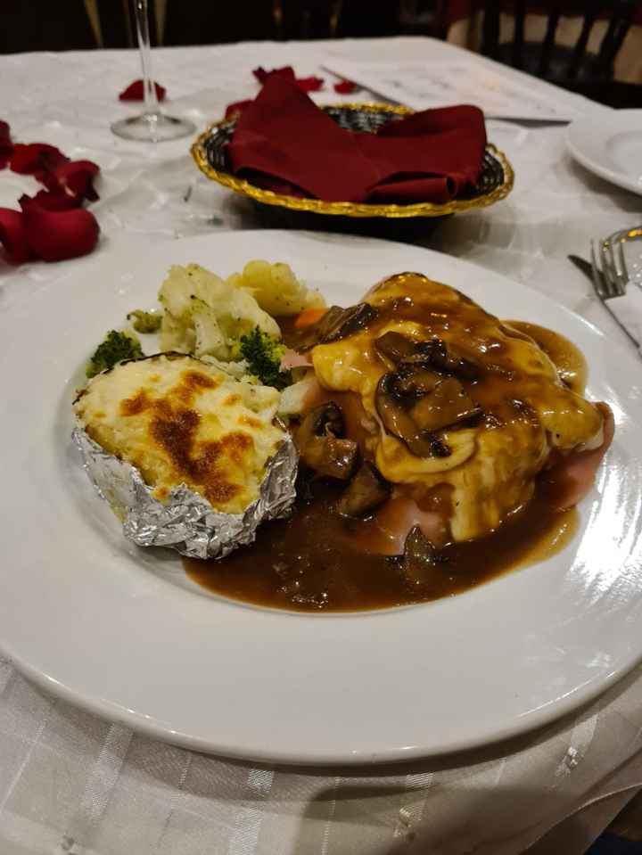 📷Publica una foto de algo que tú y tu amor hayan comido juntos en una ocasión especial - 1