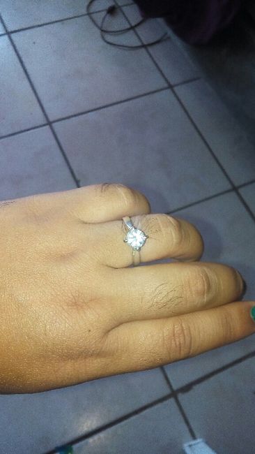 Compartan su anillo de compromiso ? - 1