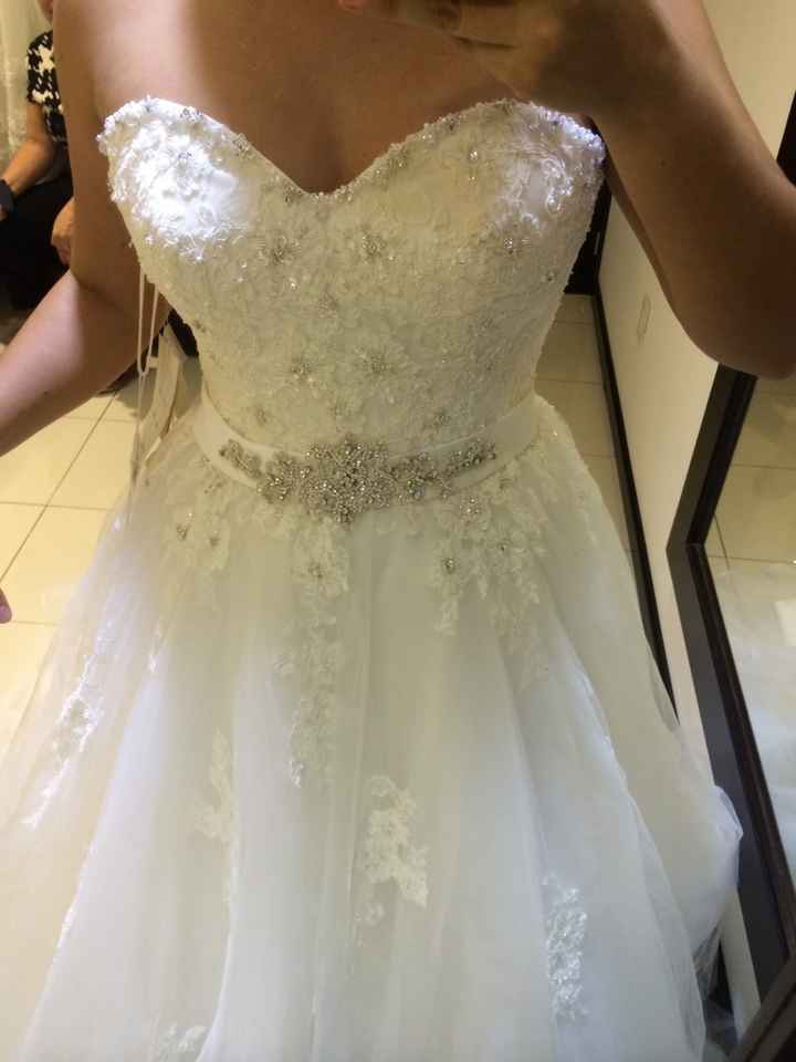 Corri a cambiar mi vestido! este es el bueno!! - 2