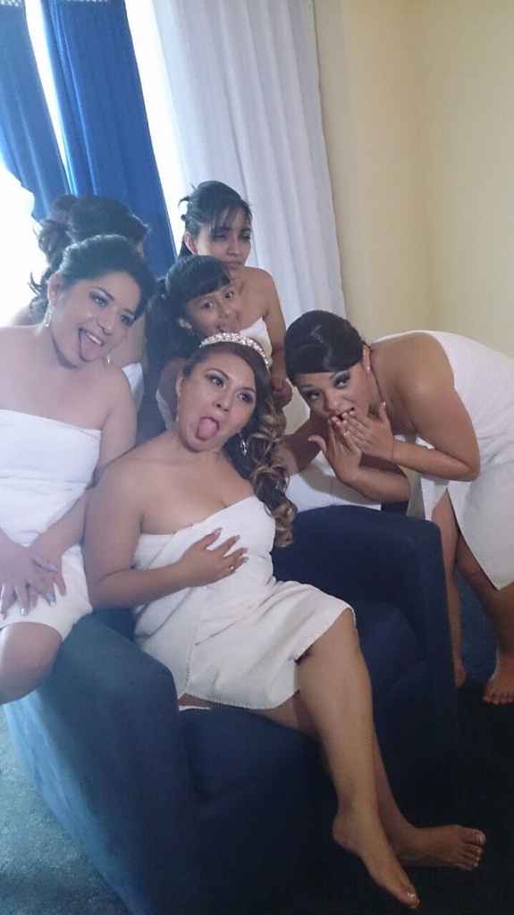 Mis damas... un placer tenerlas a mi lado en ese hermoso día  - 1