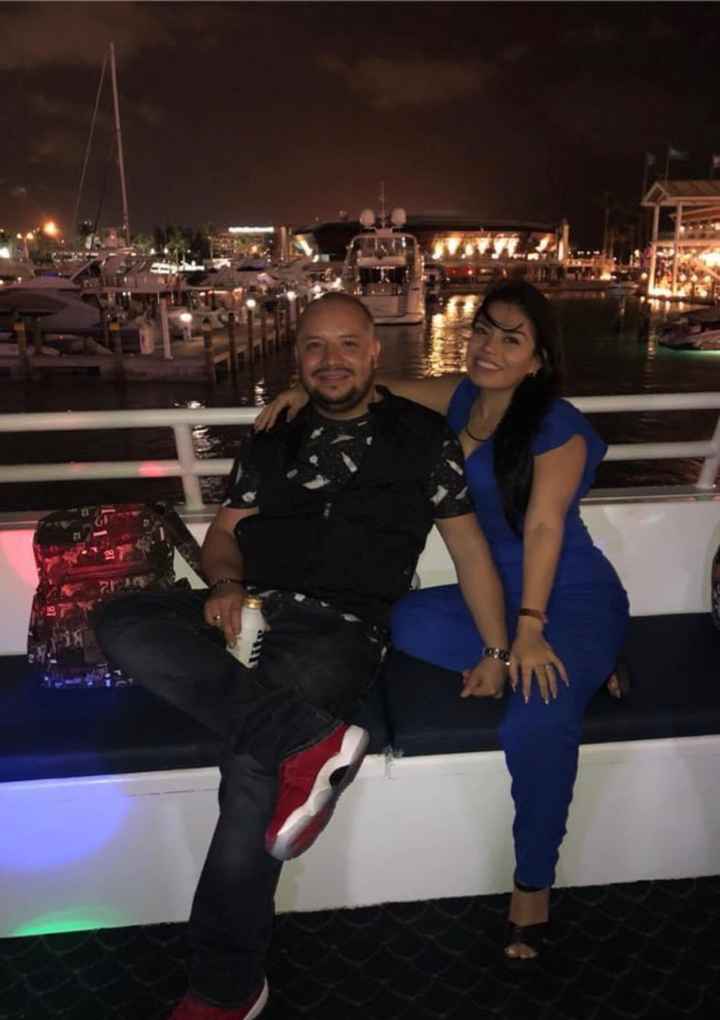 Reto con regalo: Sube una foto con tu pareja🎁 - 1