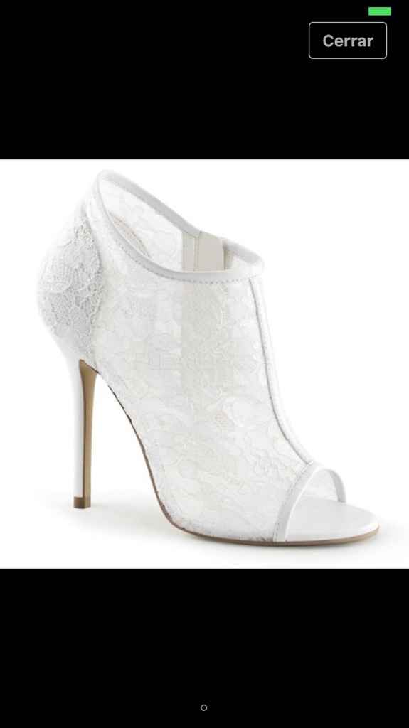 Mis zapatillas !! hermosas pero las tengo q cambiar - 1