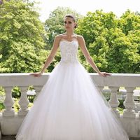 Si tu Fm tuviera que elegir tu vestido de boda.. - 1