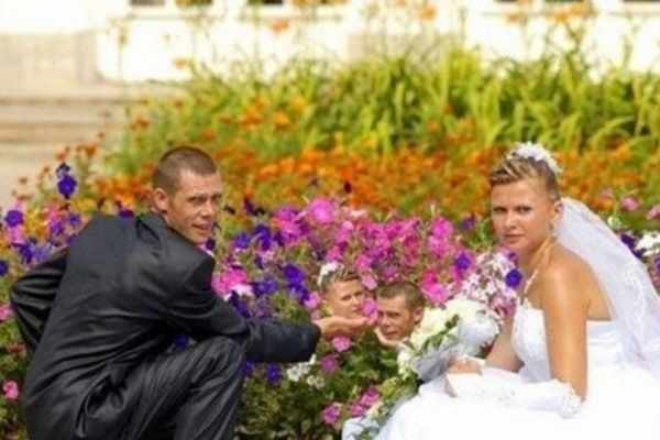 Los fotomontajes más raros de boda que has visto