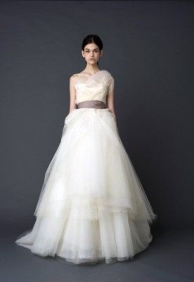Vera Wang 2012 - modelo 10